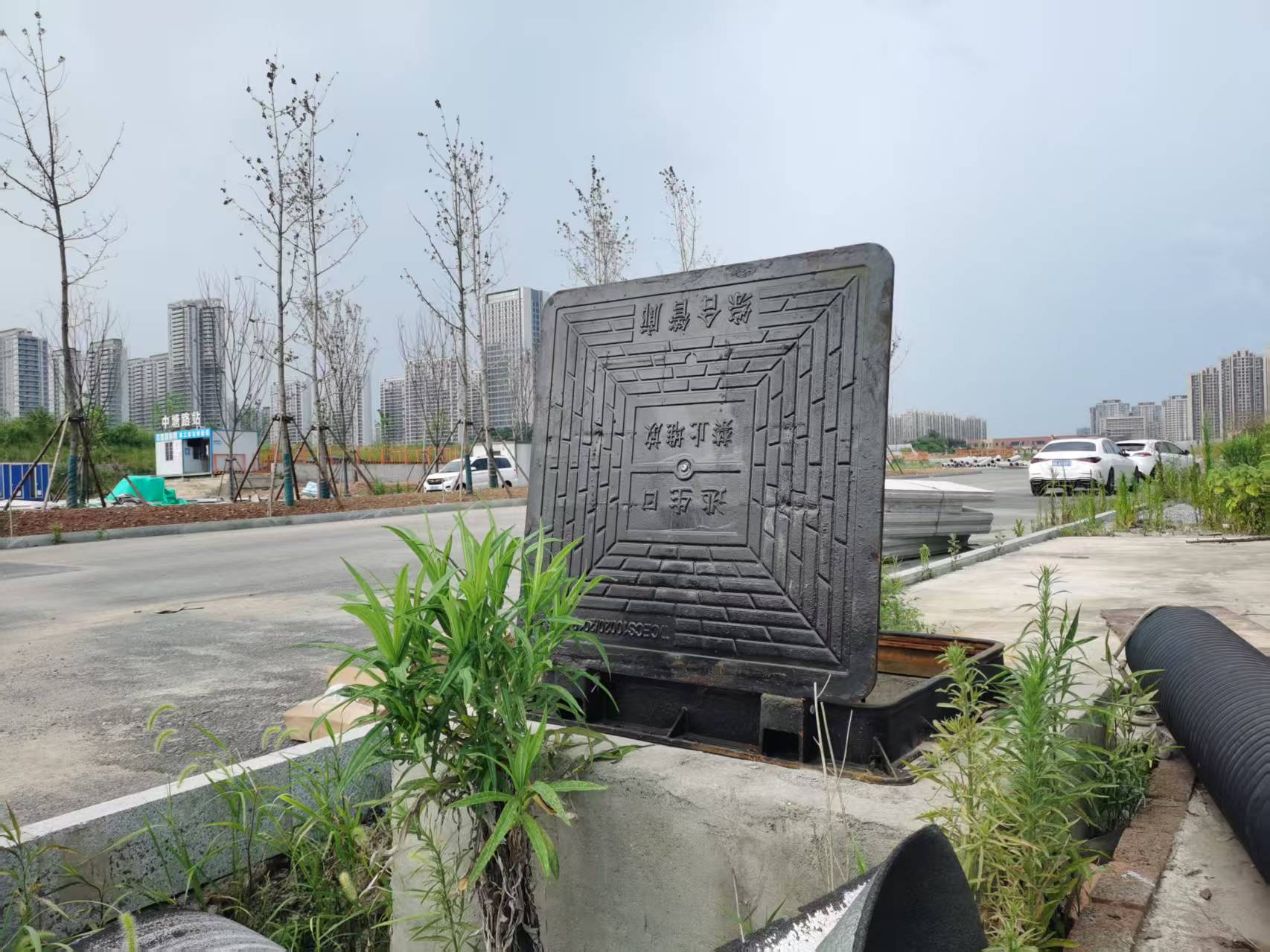 综合管廊伟德app下载官网苹果版厂家：为什液压井盖可以替代传统井盖？